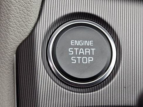New 2026 Kia Sportage EX FWD image 15