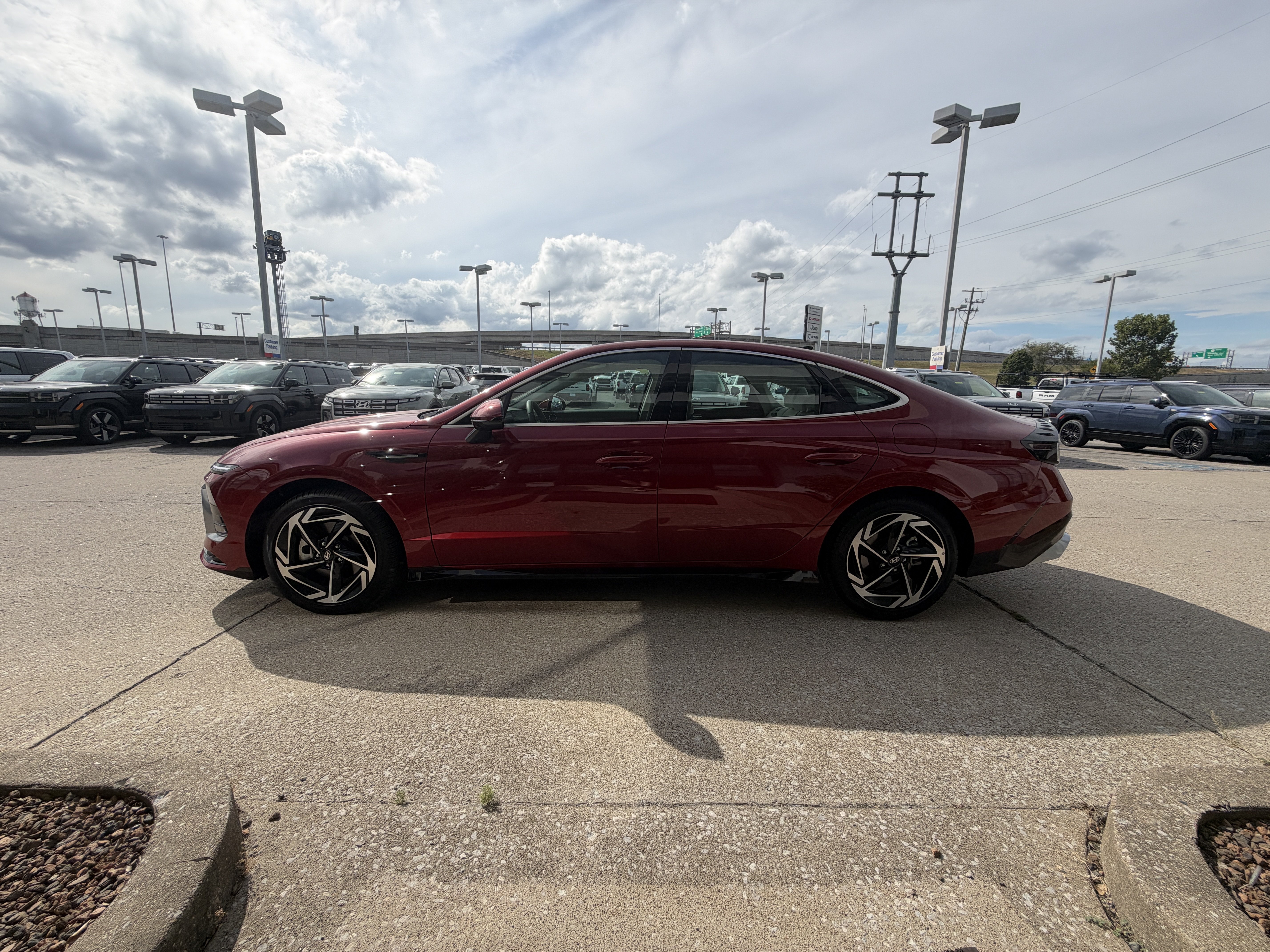 Certified 2026 Hyundai Sonata SEL FWD image 10