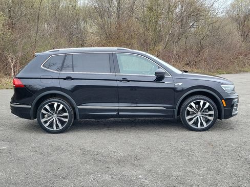 Used 2020 Volkswagen Tiguan SEL Premium R-Line AWD/4WD image 4