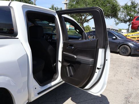 Used 2024 Chevrolet Colorado LT w/ LT Convenience Package II RWD image 23