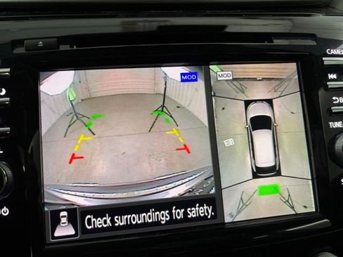 Used 2020 Nissan Murano Platinum image 2