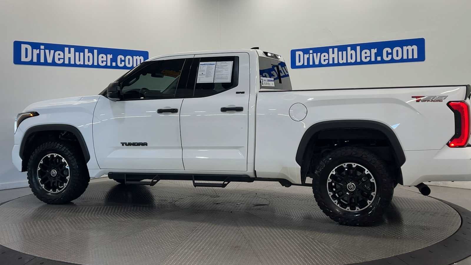 Used 2022 Toyota Tundra SR5 AWD/4WD image 5
