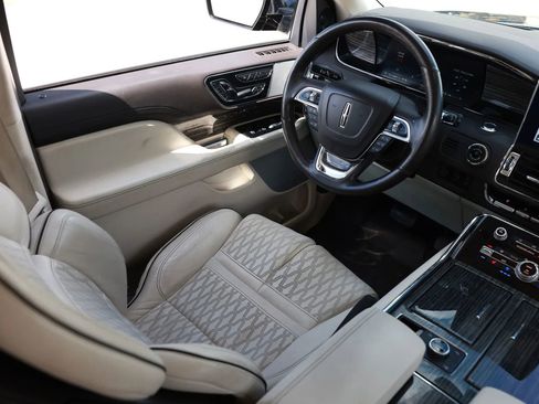 Used 2018 Lincoln Navigator Black Label w/ Cargo Package AWD/4WD image 12