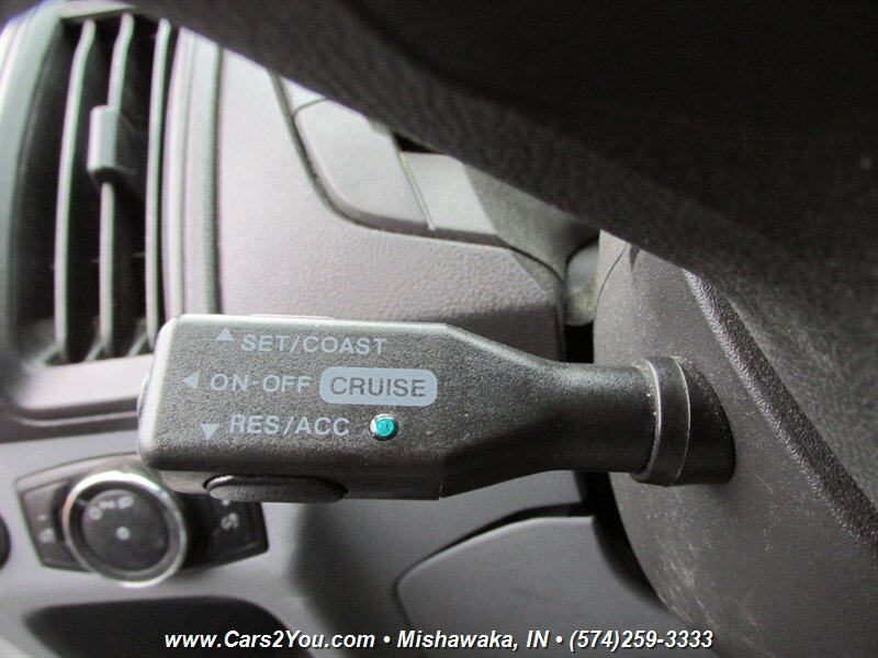 Used 2018 Ford Transit 150 130 Low Roof RWD image 11