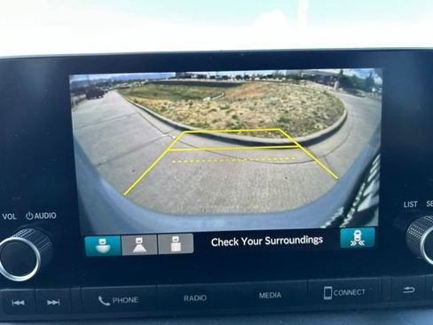 Used 2025 Honda Pilot Sport image 20