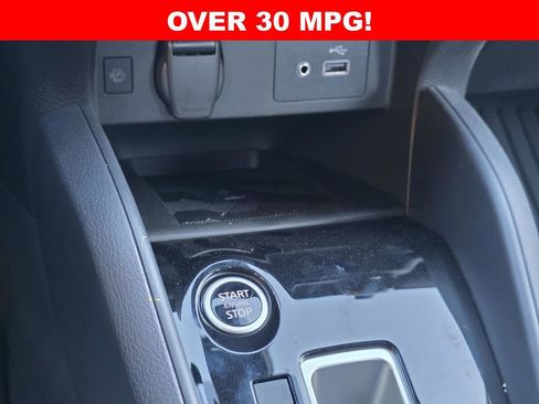 New 2025 Nissan Versa SV w/ Trunk Package FWD image 16