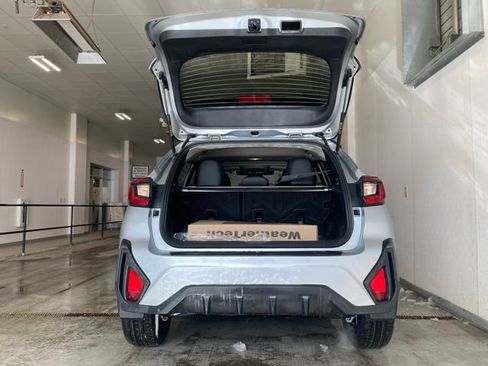 Used 2025 Subaru Crosstrek 2.5i Limited AWD/4WD image 7