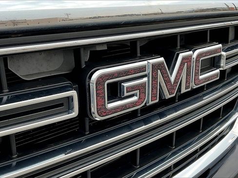 Used 2016 GMC Sierra 1500 SLE w/ SLE Value Package image 30