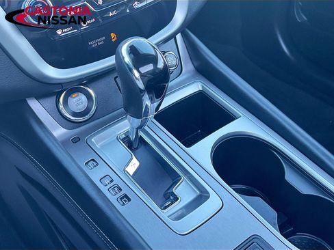 Used 2024 Nissan Murano SL image 22