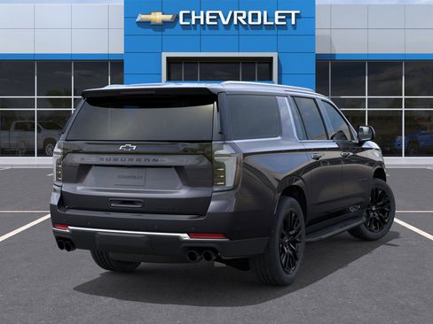 New 2026 Chevrolet Suburban Premier image 4