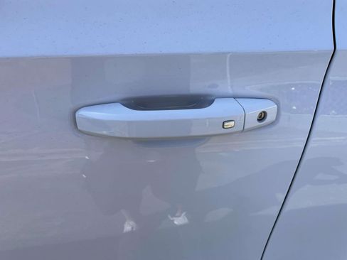 Used 2023 Chevrolet Tahoe RST w/ Luxury Package image 17