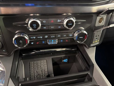 New 2026 Ford F350 Lariat w/ Black Appearance Package AWD/4WD image 13