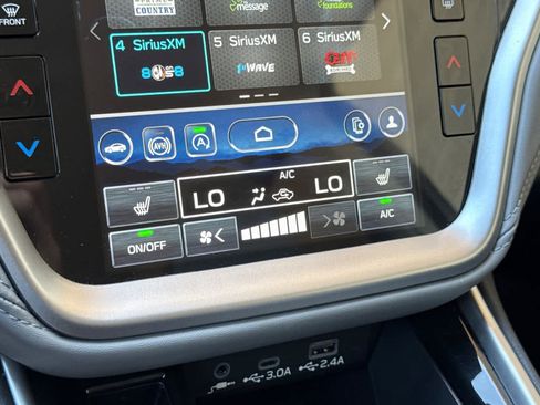 Certified 2025 Subaru Outback Premium AWD/4WD image 19
