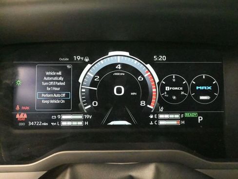 Used 2022 Toyota Tundra Platinum image 30