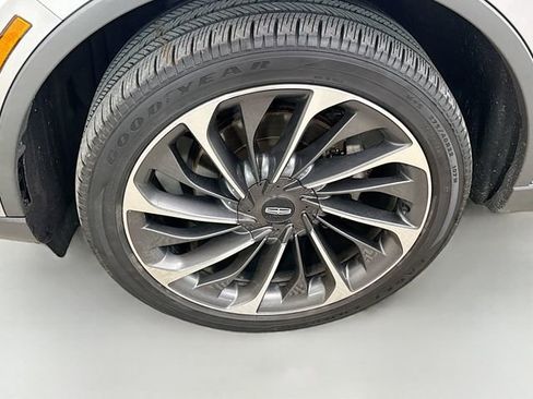 Used 2021 Lincoln Aviator Reserve w/ Equipment Group 202A image 36