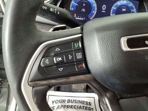 Used 2023 Jeep Grand Cherokee L Limited image 16