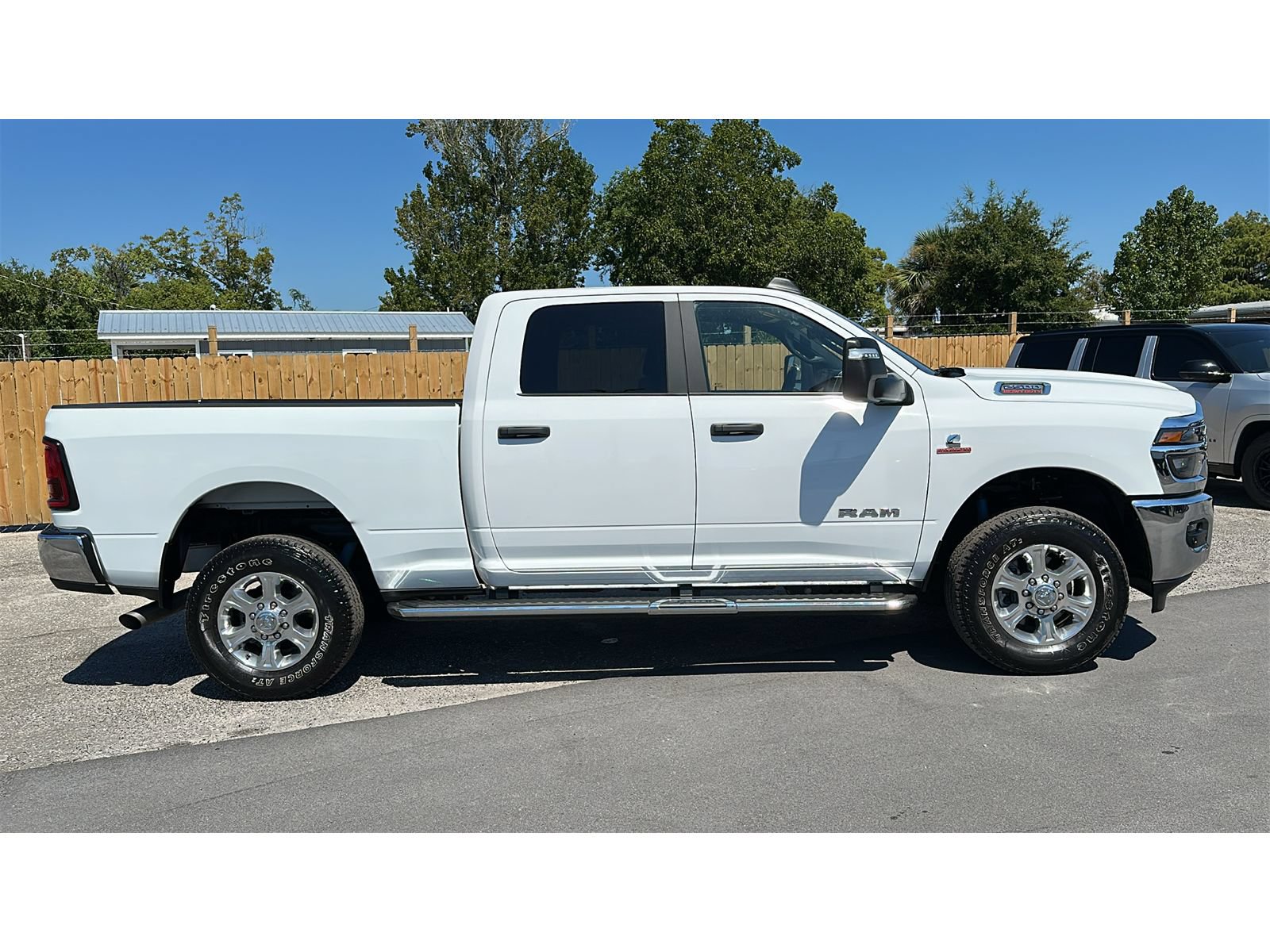 Used 2025 RAM 2500 Big Horn AWD/4WD image 6