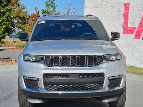 New 2025 Jeep Grand Cherokee L Limited image 2