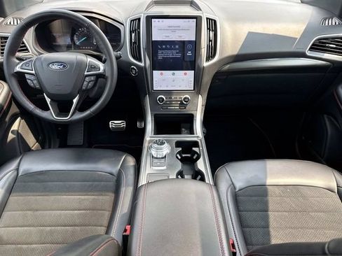 Used 2024 Ford Edge ST-Line AWD/4WD image 8