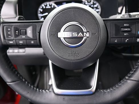 Used 2022 Nissan Pathfinder Platinum w/ Cargo Package FWD image 39