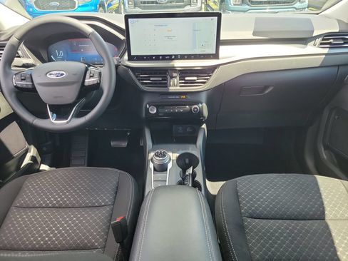 Certified 2023 Ford Escape Active w/ Tech Pack #2 AWD/4WD image 11