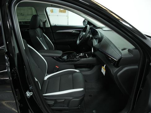 New 2025 Buick Envision Sport Touring image 18