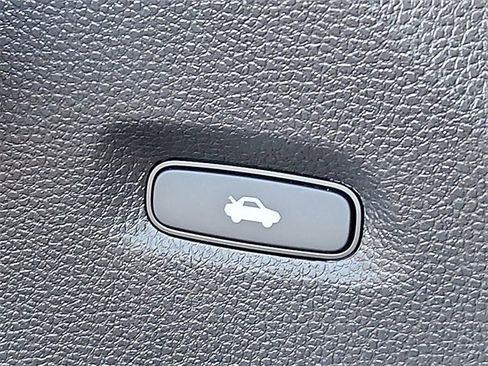 Used 2025 Honda Civic Sport image 26