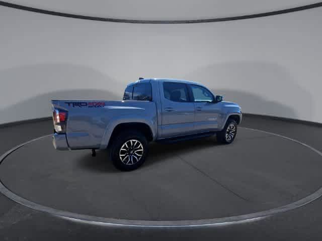 Used 2020 Toyota Tacoma TRD Sport w/ Technology Package AWD/4WD image 8