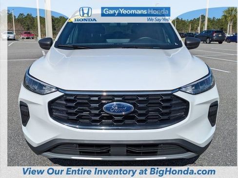 Used 2025 Ford Escape ST-Line w/ Equipment Group 301A image 11