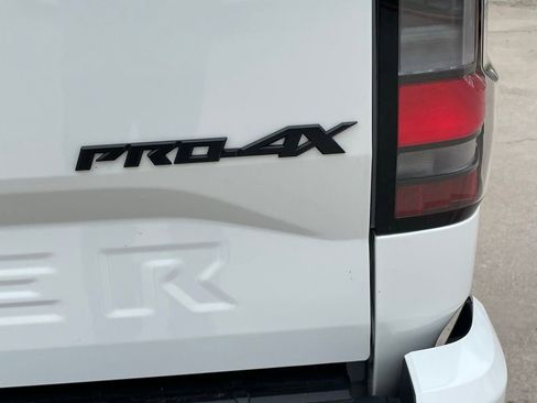 Used 2024 Nissan Frontier PRO-4X w/ Off-Road Protection Package AWD/4WD image 6