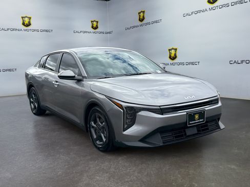 Used 2025 Kia K4 FWD image 6