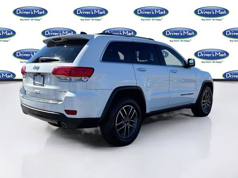 Used 2019 Jeep Grand Cherokee Limited image 8