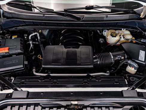 Used 2019 Chevrolet Silverado 1500 LT w/ All-Star Edition image 31