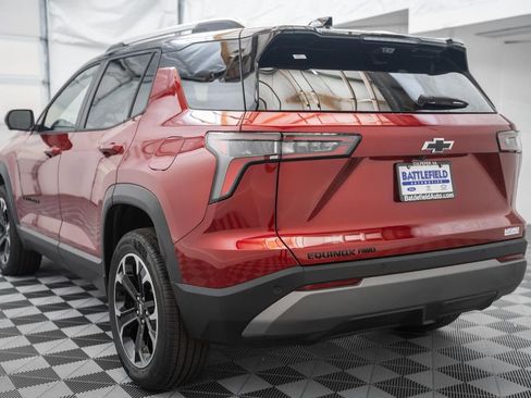 New 2026 Chevrolet Equinox LT w/ Convenience Package II AWD/4WD image 6