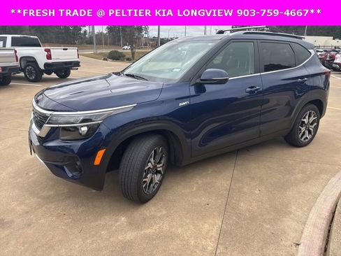 Certified 2021 Kia Seltos EX image 4