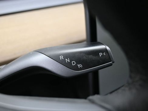 Used 2023 Tesla Model Y Long Range image 20