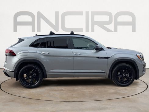 New 2026 Volkswagen Atlas Cross Sport SEL R-Line image 9