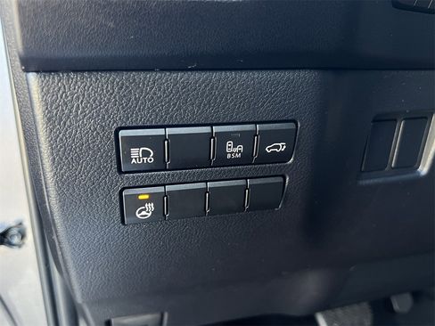 Used 2019 Lexus NX 300h AWD image 16