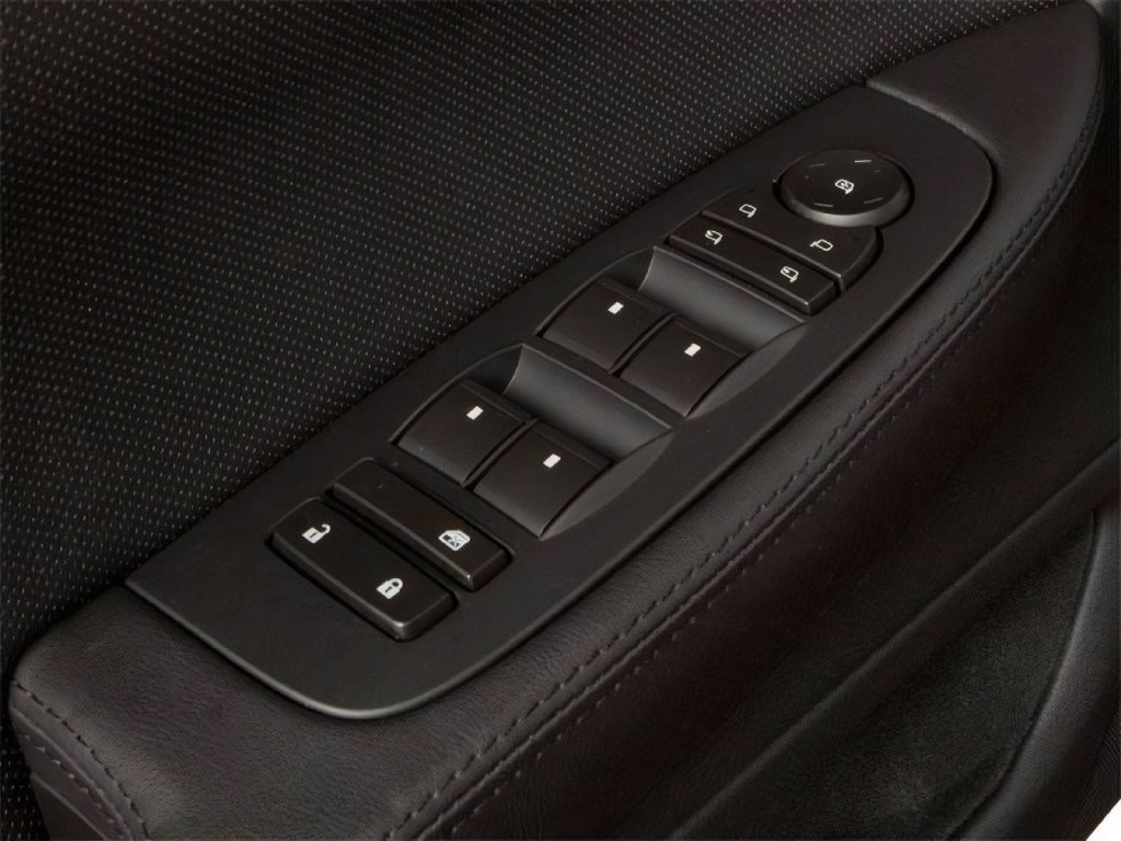 Used 2010 Cadillac DTS Luxury FWD image 15