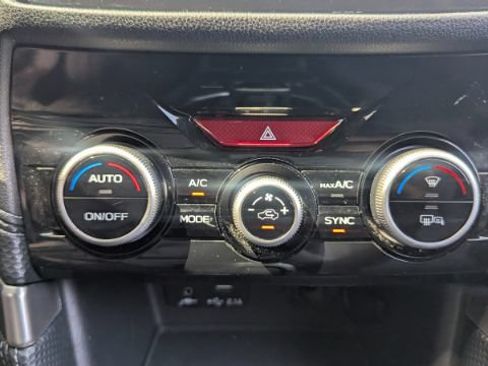 Used 2019 Subaru Forester Limited w/ Popular Package #3 AWD/4WD image 38