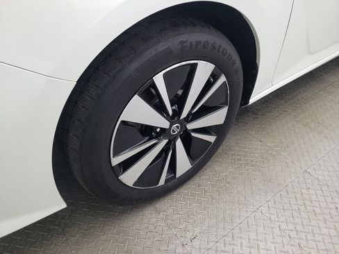 Used 2021 Nissan Altima 2.5 SV AWD/4WD image 31