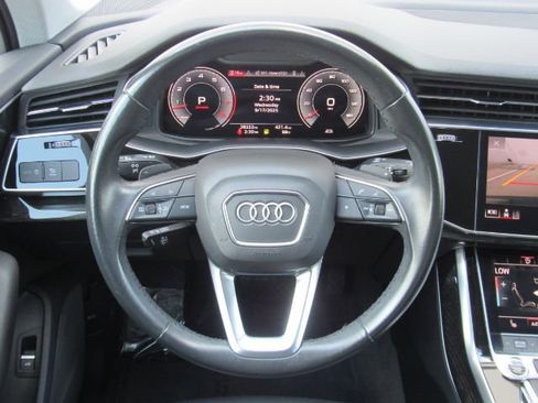 Used 2022 Audi Q7 3.0T Premium w/ Convenience Package image 35