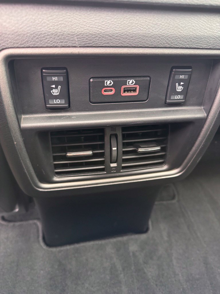 Used 2024 Nissan Murano SL AWD/4WD image 17