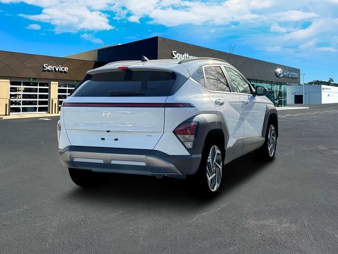 New 2026 Hyundai Kona SEL Premium AWD/4WD image 8