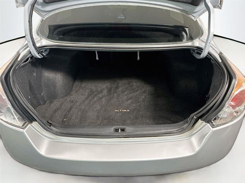 Used 2012 Nissan Altima 2.5 S w/ Value Pkg FWD image 5