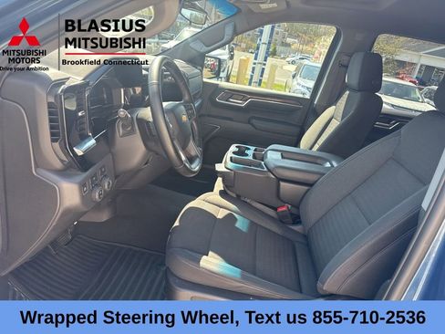 Used 2024 Chevrolet Silverado 1500 LT AWD/4WD image 21