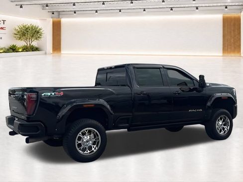 Used 2024 GMC Sierra 2500 AT4 w/ AT4 Premium Plus Package AWD/4WD image 13