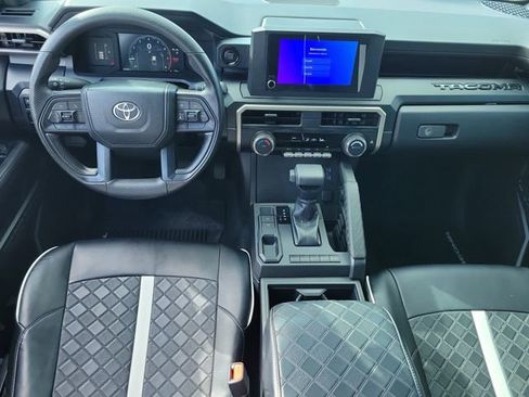 Used 2025 Toyota Tacoma SR image 14