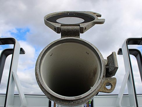 Used 2025 Chevrolet Express 2500 Extended w/ Communications Package image 16