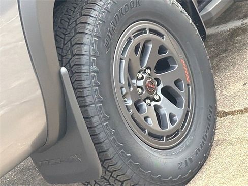 New 2026 Nissan Frontier PRO-4X w/ Tow Package image 8